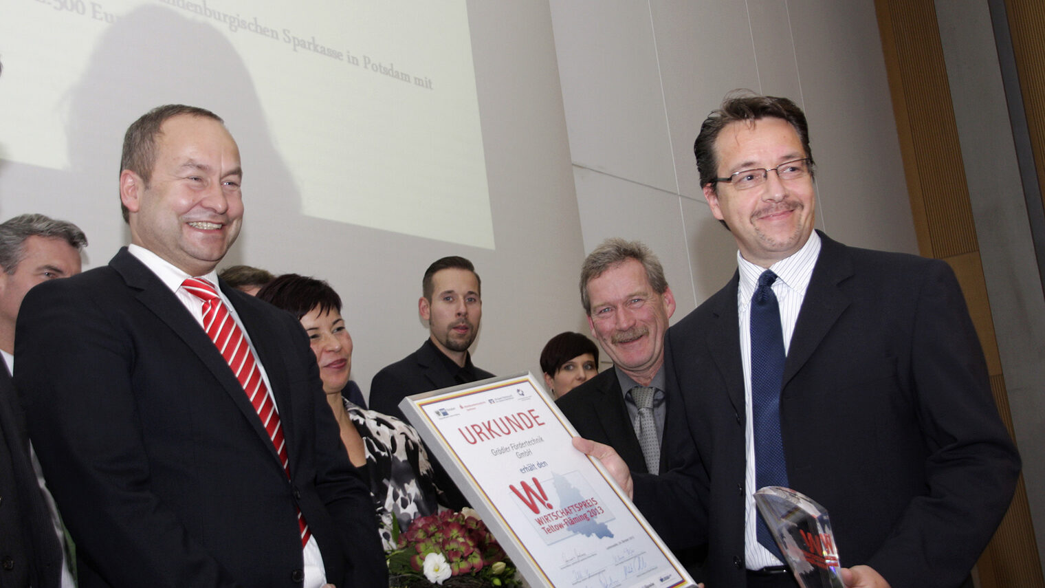 Sieger und Jury des Wirtschaftspreises TF 2013