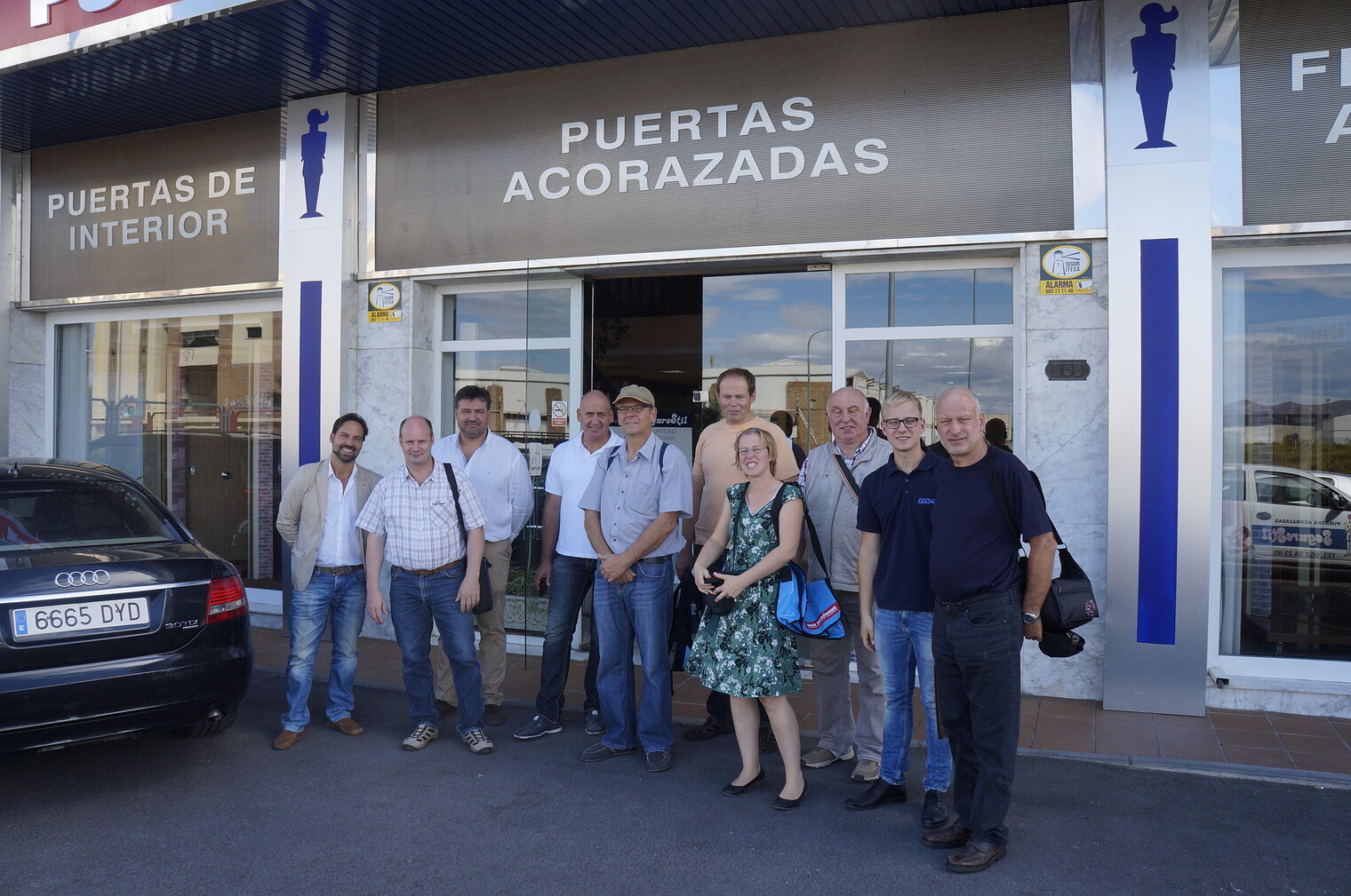 Im Rahmen des Projektes "Nachhaltiges Handwerk ohne Grenzen" hatten sieben Metallbauunternehmen aus dem Kammerbezirk Potsdam die Möglichkeit, drei Tage lang Metallbaubetriebe in Andalusien zu besuchen und sich über die Branche zu informieren. 