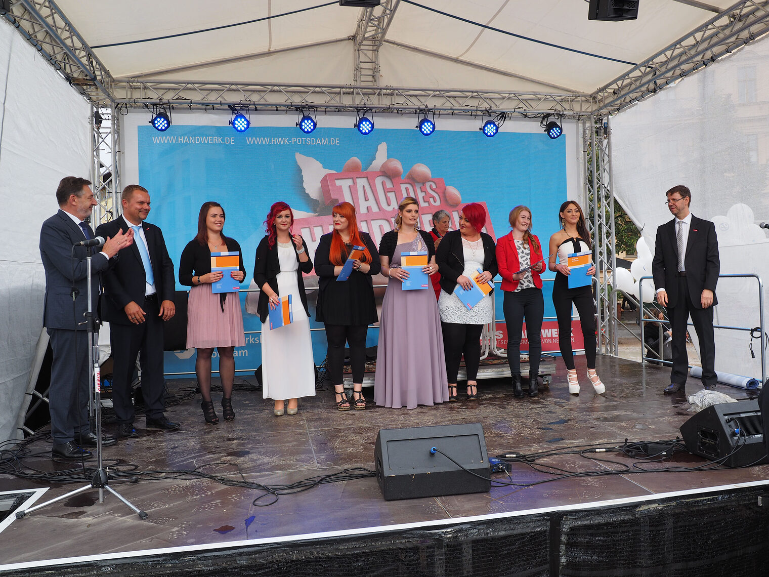 Impressionen vom "Tag des Handwerks" am 17. September 2016 in Potsdam auf dem Luisenplatz Impressionen vom "Tag des Handwerks" am 17. September 2016 in Potsdam auf dem Luisenplatz