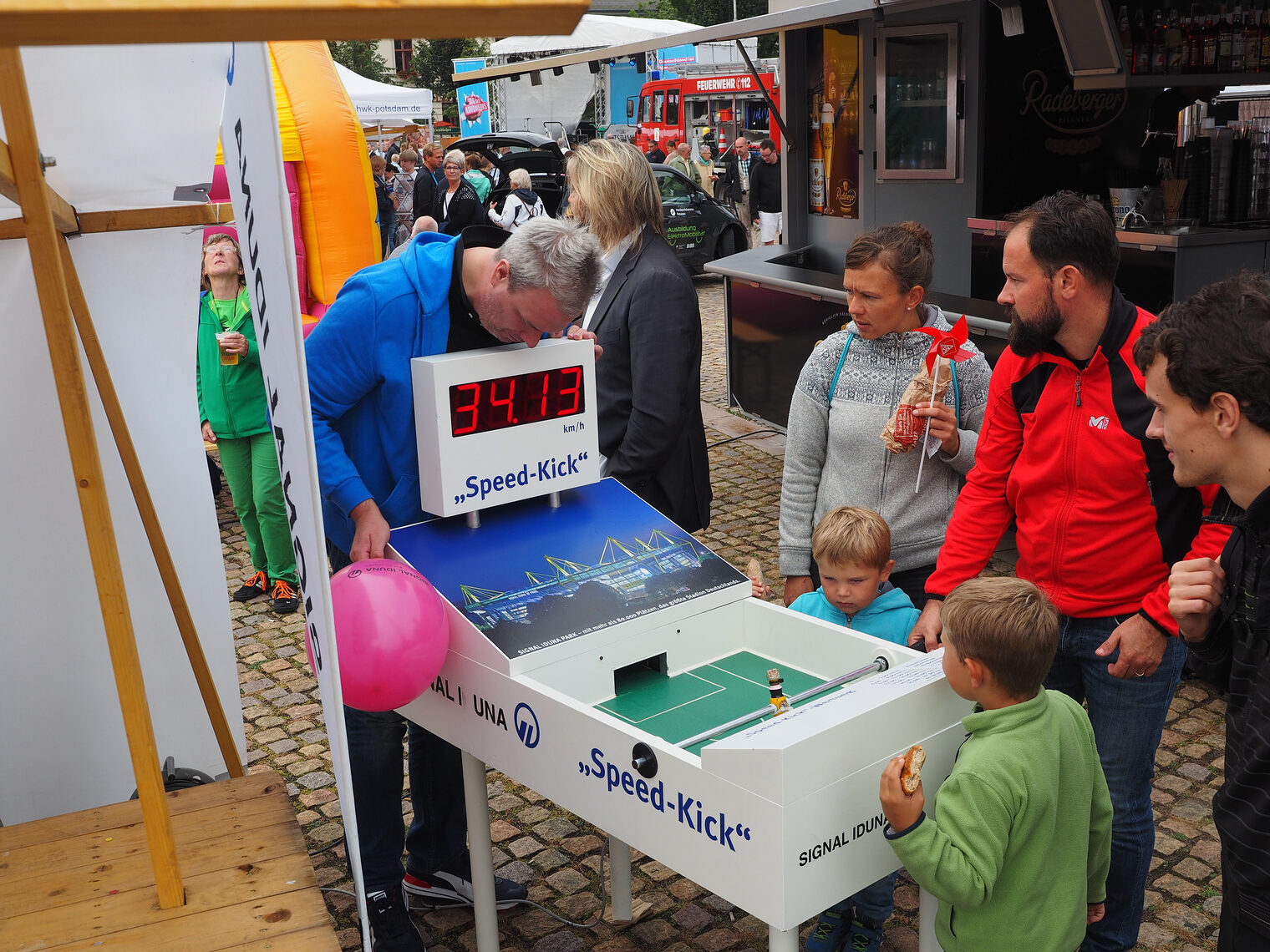 Impressionen vom "Tag des Handwerks" am 17. September 2016 in Potsdam auf dem Luisenplatz