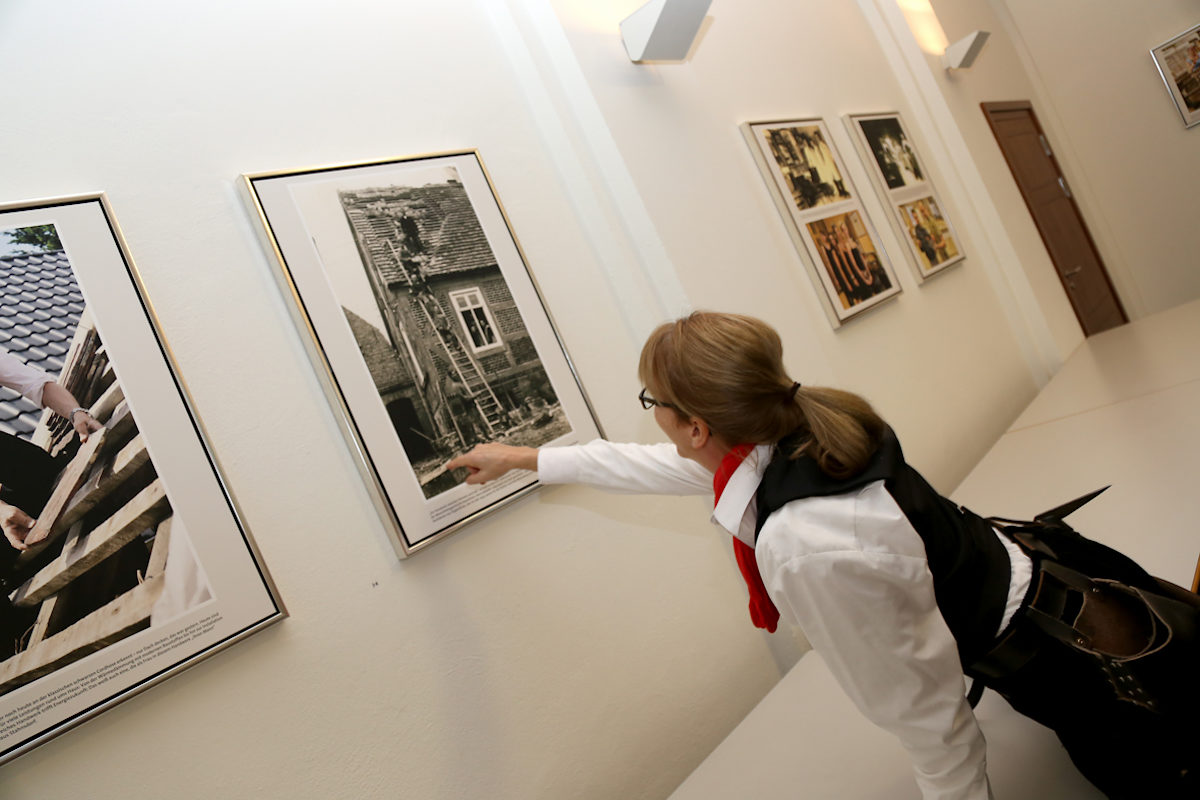 "Handwerk zwischen Tradition und Innovation" Ausstellung der Handwerkskammer Potsdam mit Werken des Potsdamer Fotografen Michael Lüder "Handwerk zwischen Tradition und Innovation" Ausstellung der Handwerkskammer Potsdam mit Werken des Potsdamer Fotografen Michael Lüder