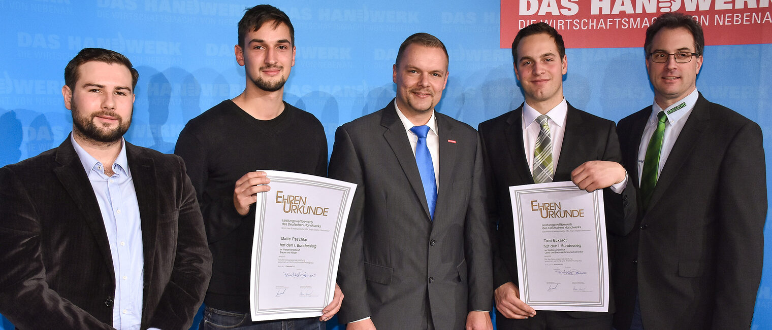 Bundessieger 2017: Brauer/Mälzer Malte Paschke und Land- und Baumaschinenmechatroniker Toni Eckardt Bundessieger 2017: Brauer/Mälzer Malte Paschke und Land- und Baumaschinenmechatroniker Toni Eckardt