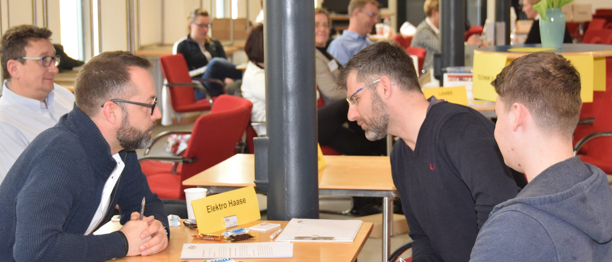 Atubi-Speed-Dating 2017 im OSZ I in Potsdam Atubi-Speed-Dating 2017 im OSZ I in Potsdam