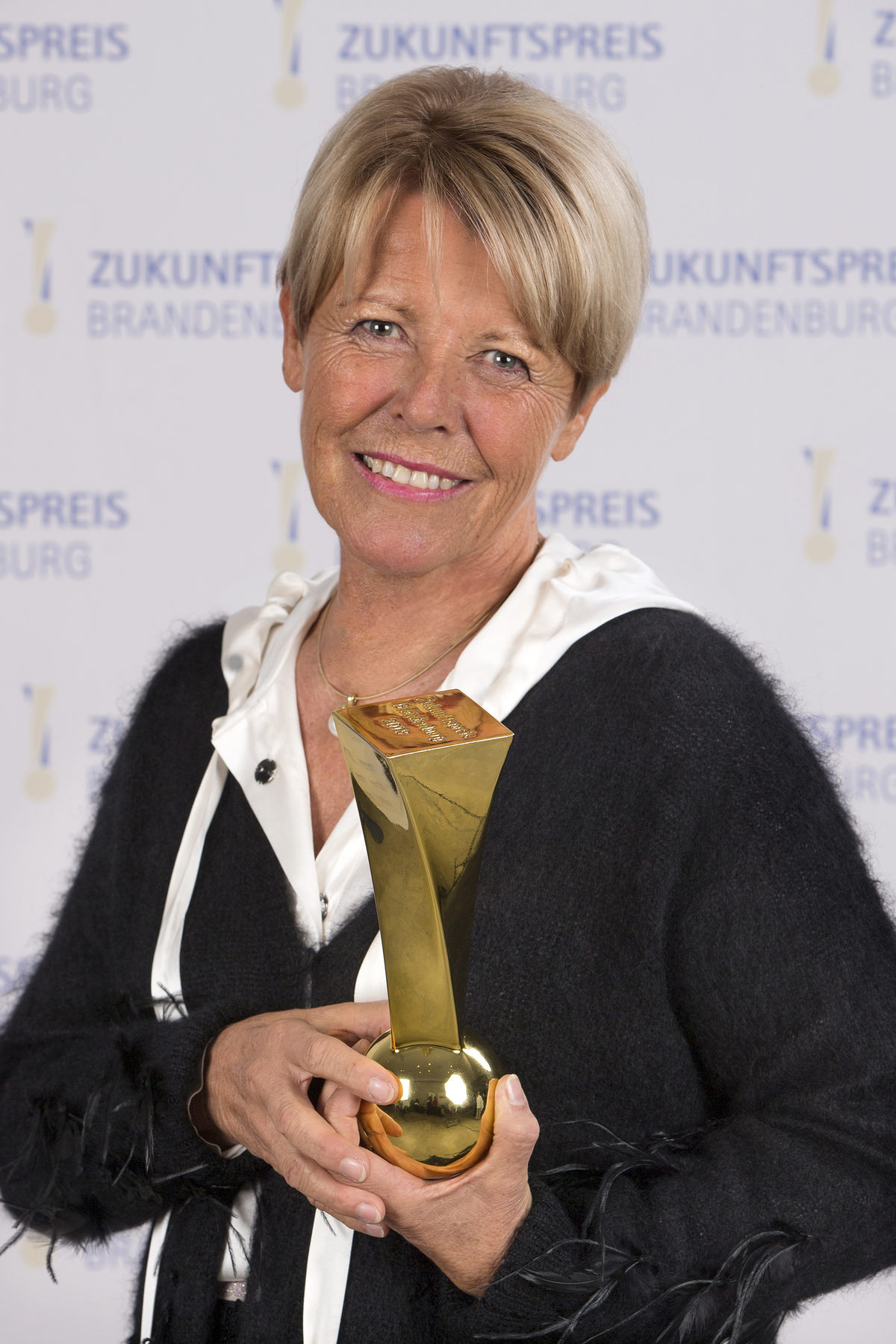 Impressionen Zukunftspreisverleihung 2018 auf Schloss Neuhardenberg Neuhardenberg, 09.11.2018 - Zukunftspreis 2018 - Sonderpreis Karin Genrich