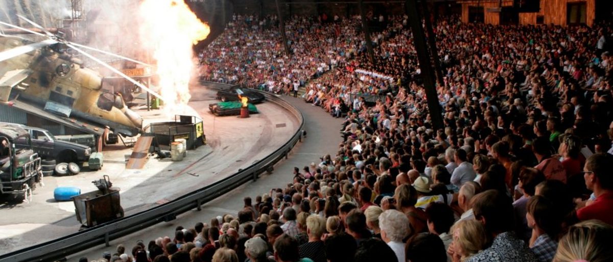 Filmpark Babelsberg Stuntshow im Vulkan