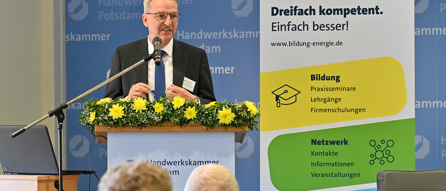 Hendrik Fischer, Staatssekret&auml;r im Ministerium f&uuml;r Wirtschaft, Arbeit und Energie des Landes Brandenburg